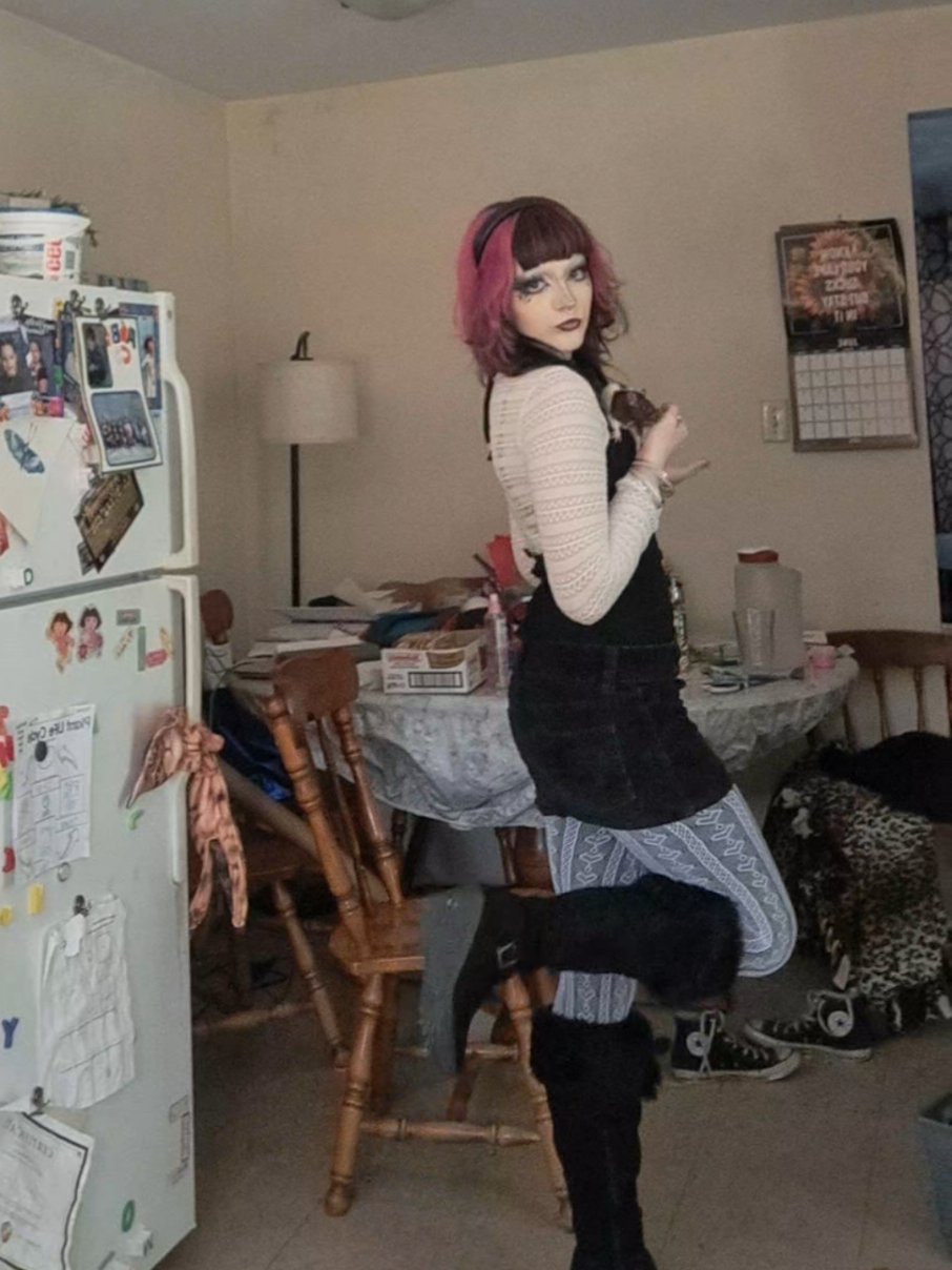 @Nat 🖤🦄