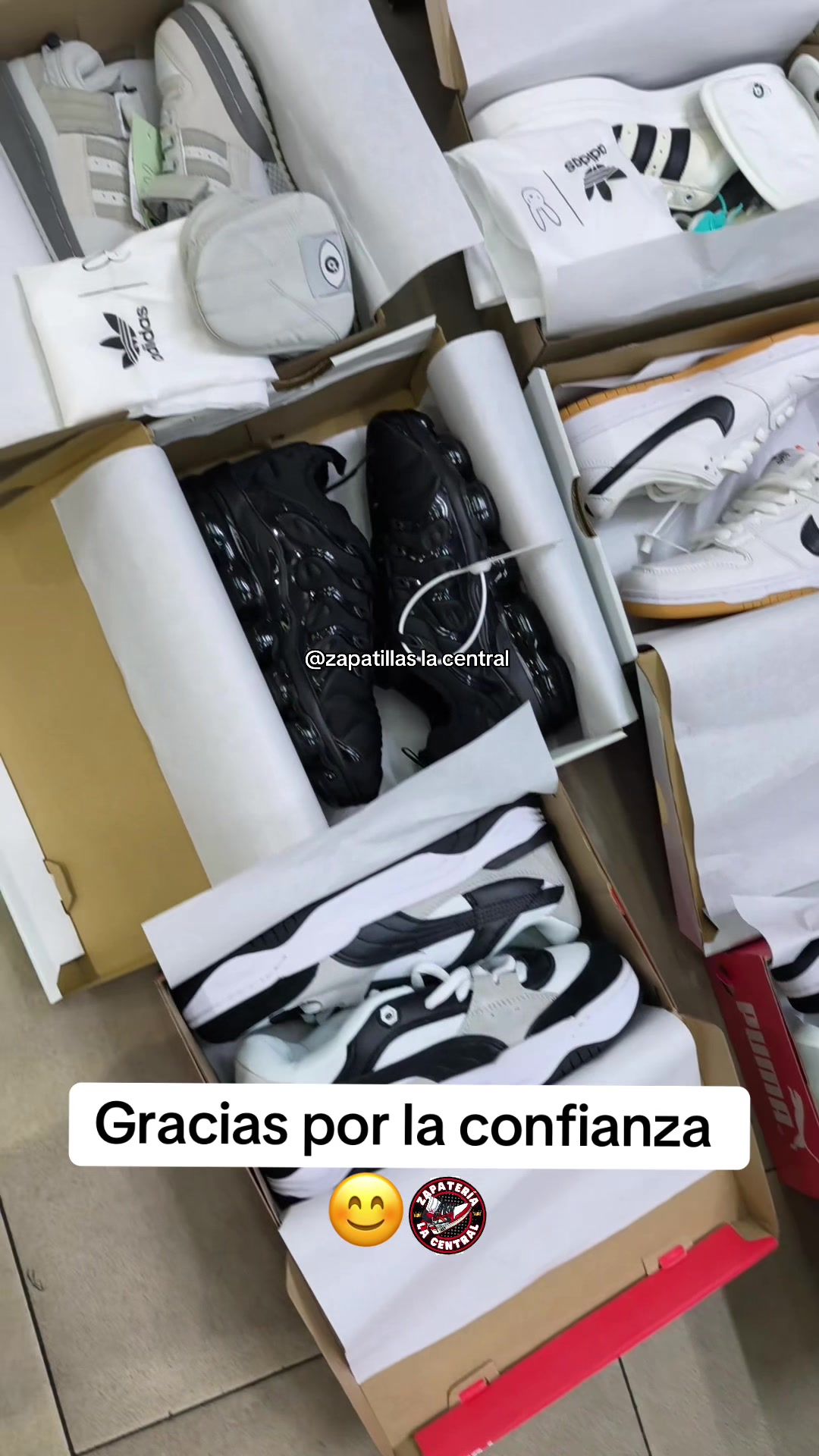@Zapatillas central”🇧🇴”