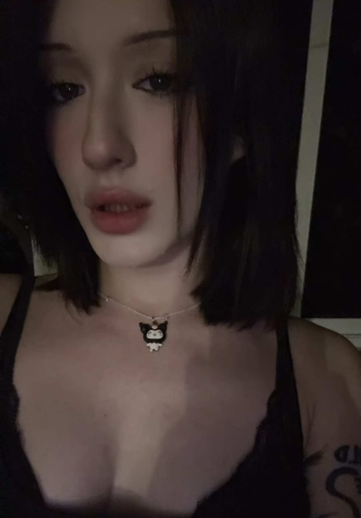 @милана