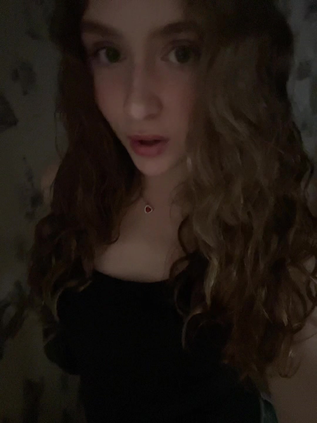 @🫶🏻💋