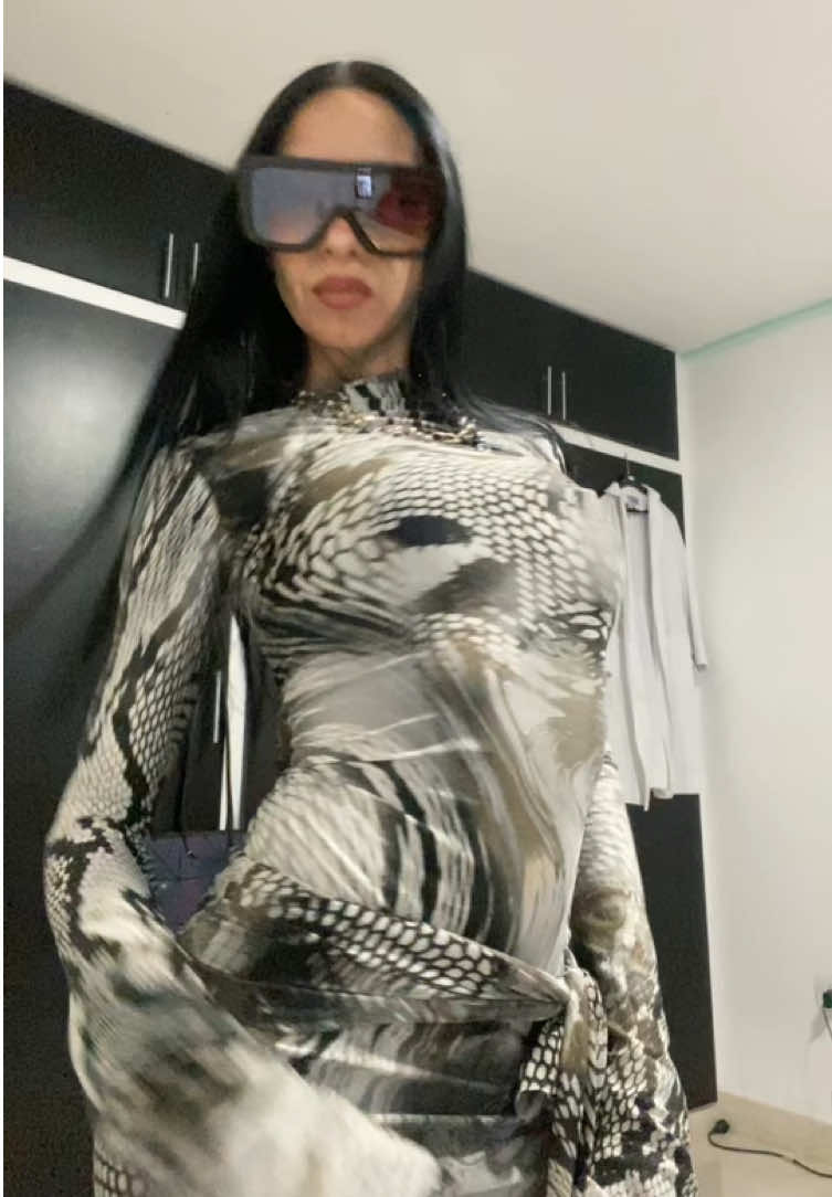 @vaneswaggy