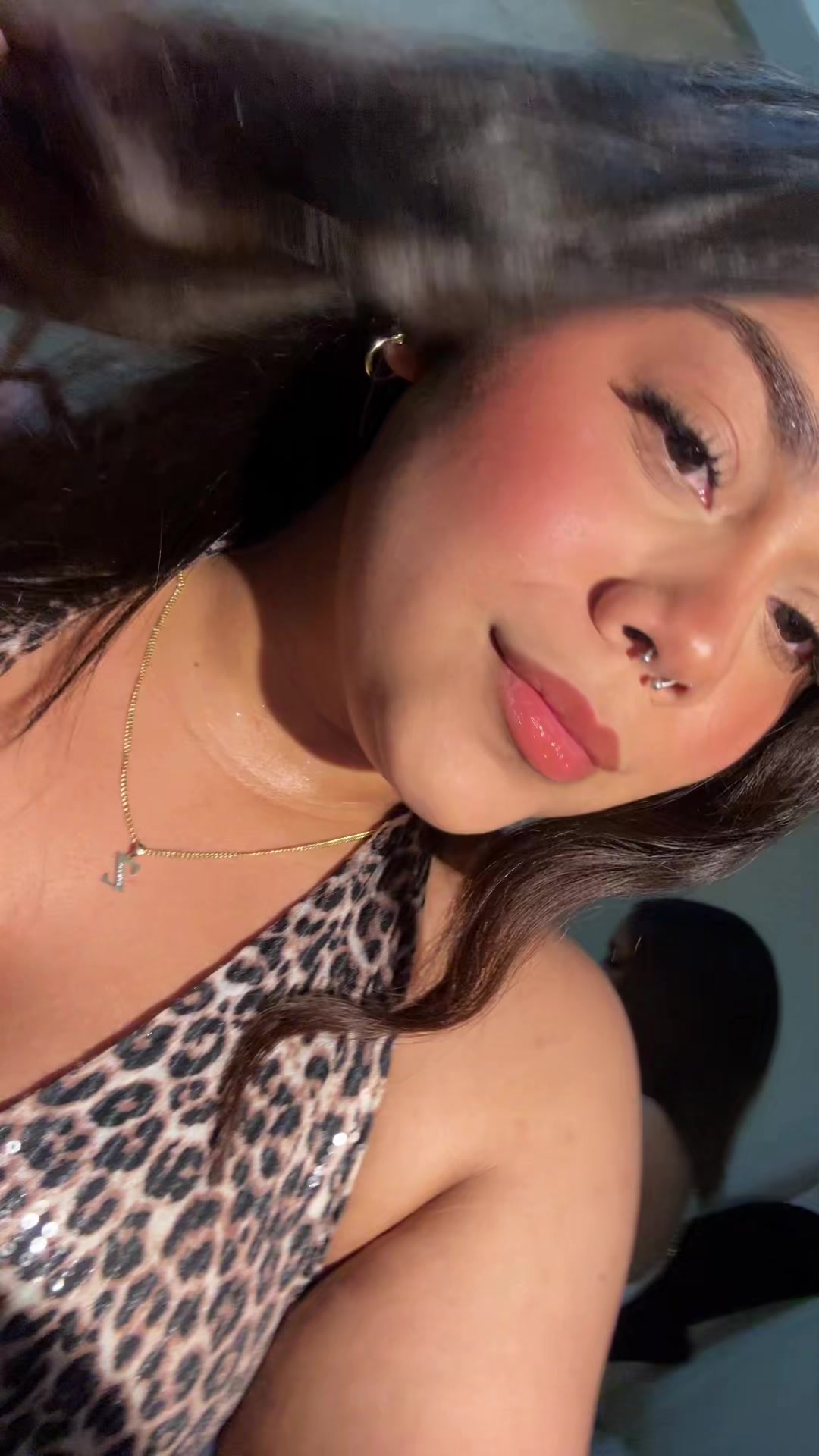 @daniela