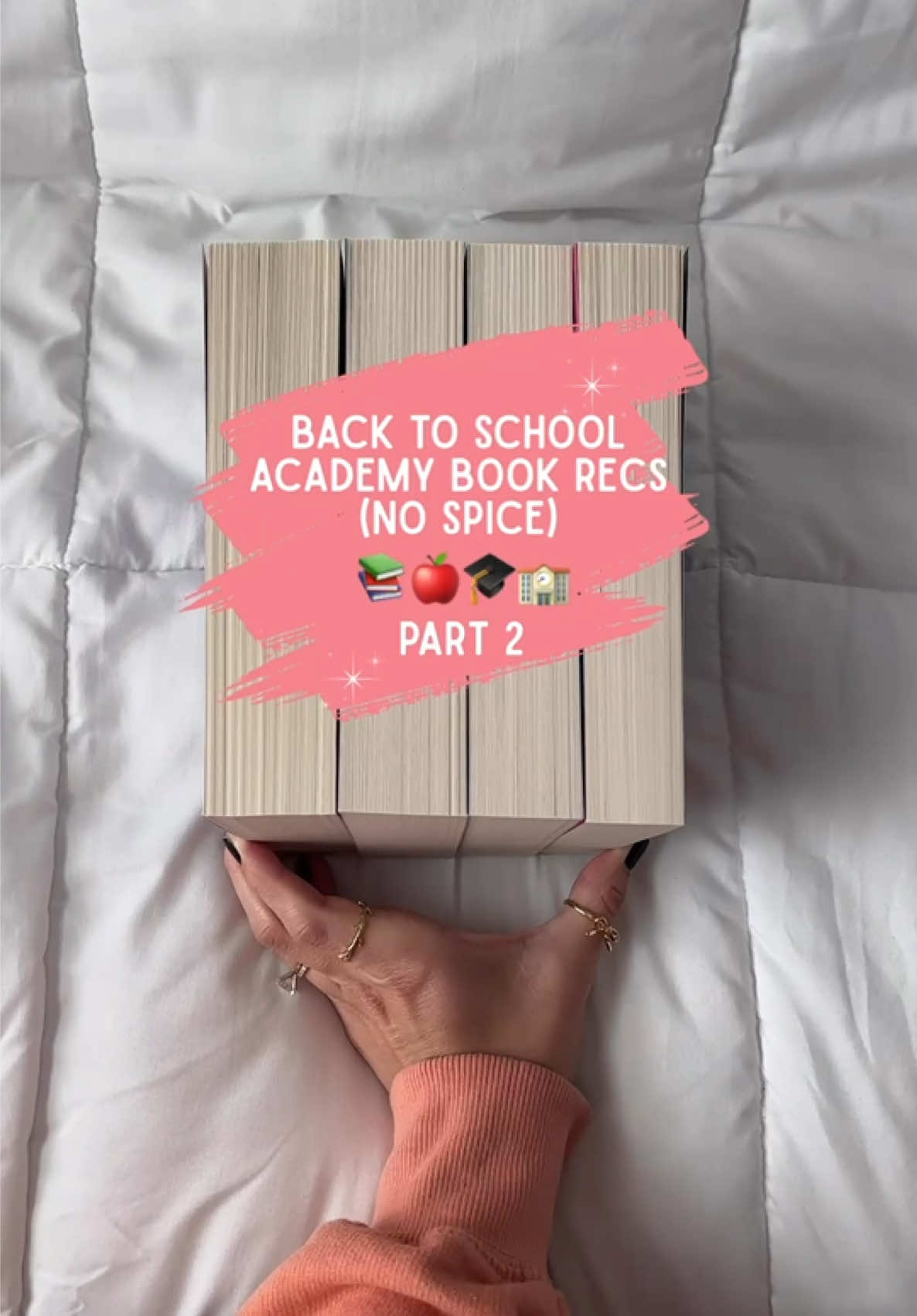 @readswithmegan
