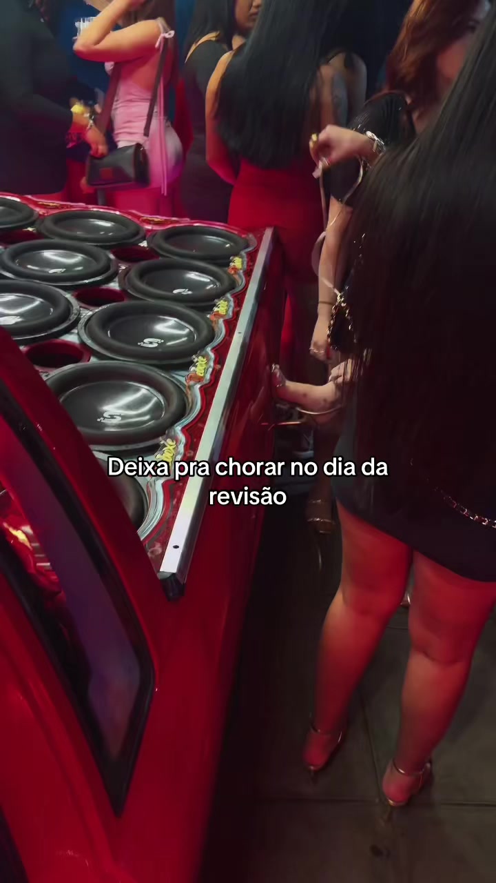 @douglinhas062uaii