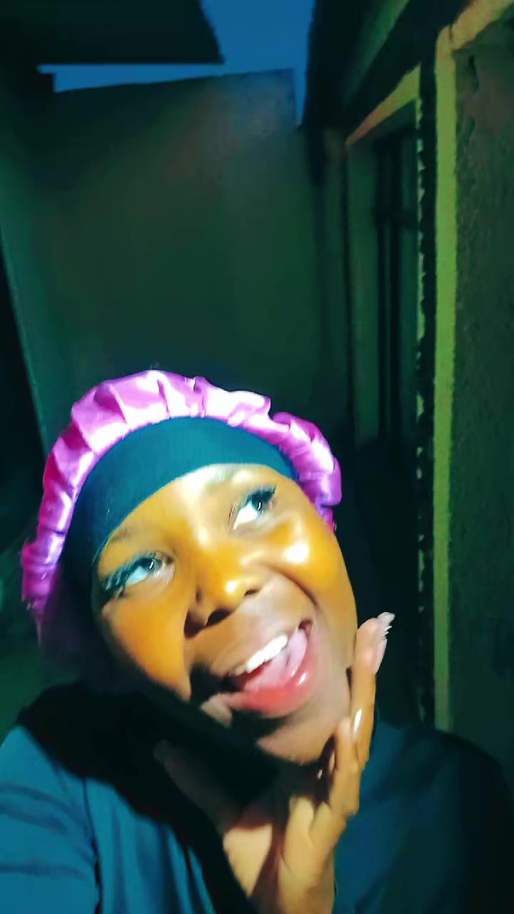 @She's_NOBUHLEY