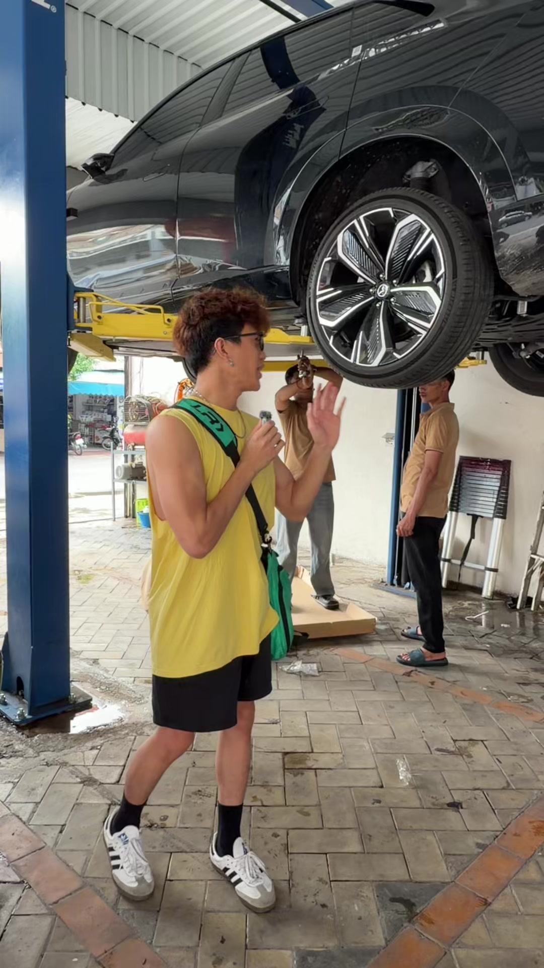 @SWAG AUTOS