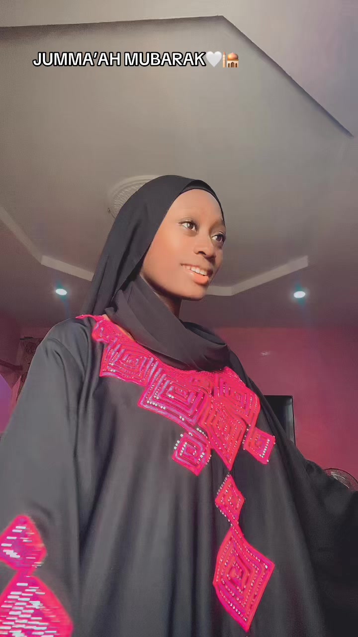 @✧༺🦋🥰Maijeedarh🦋🥰༻✧