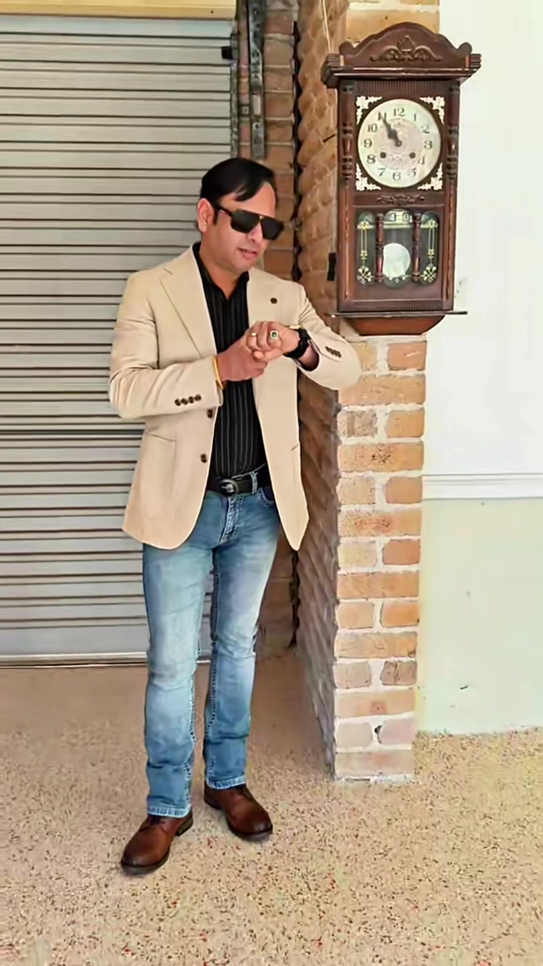 @Friends world tv