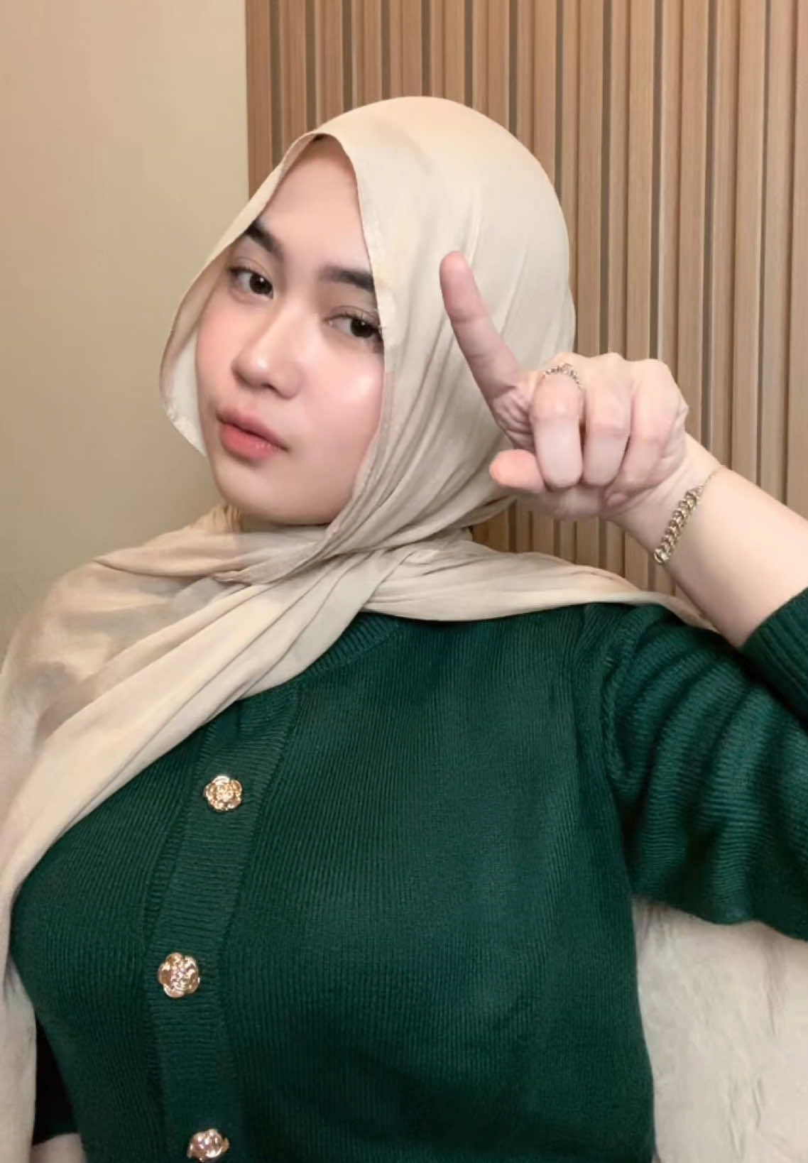 @userawz2gx82e8