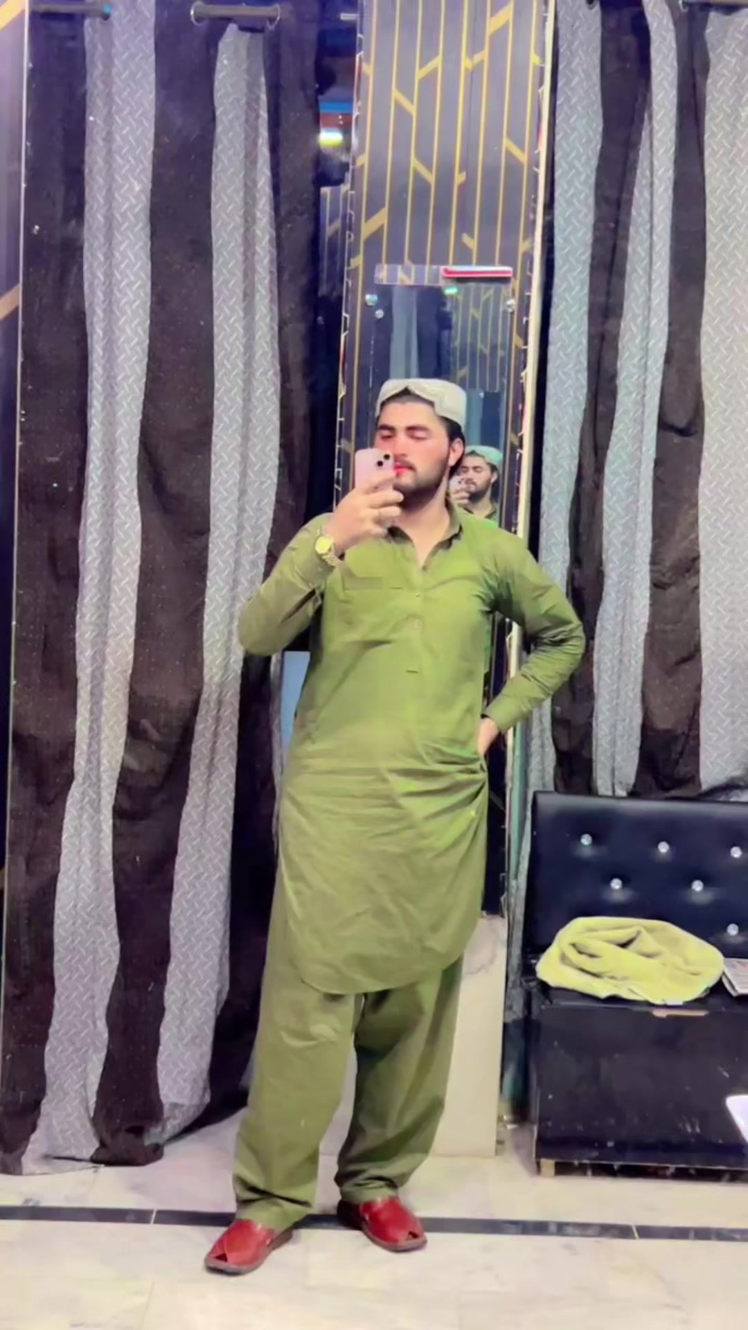 @ذيشان سلیمان خیل💸