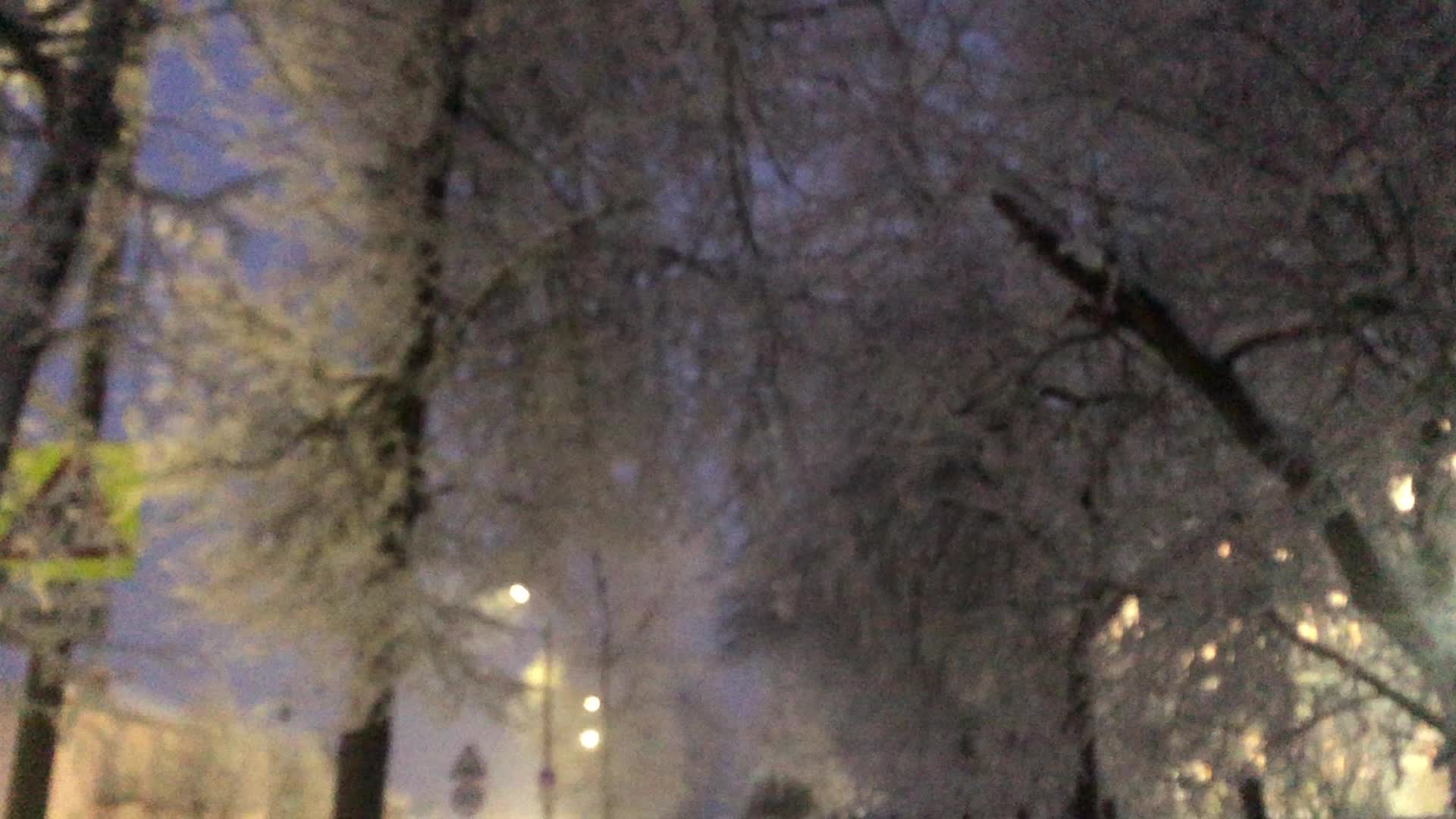 @7\