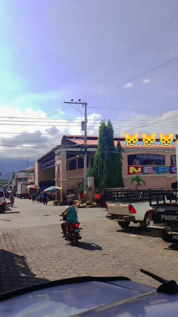 @Santos Aquino
