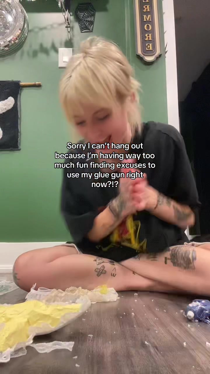 @inspiredbuthellatired