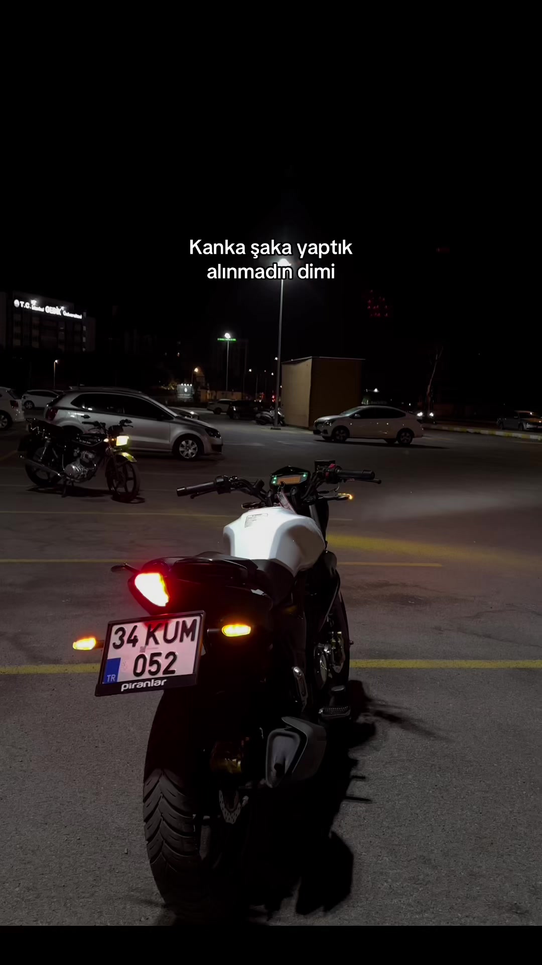 @Erayuzundiz