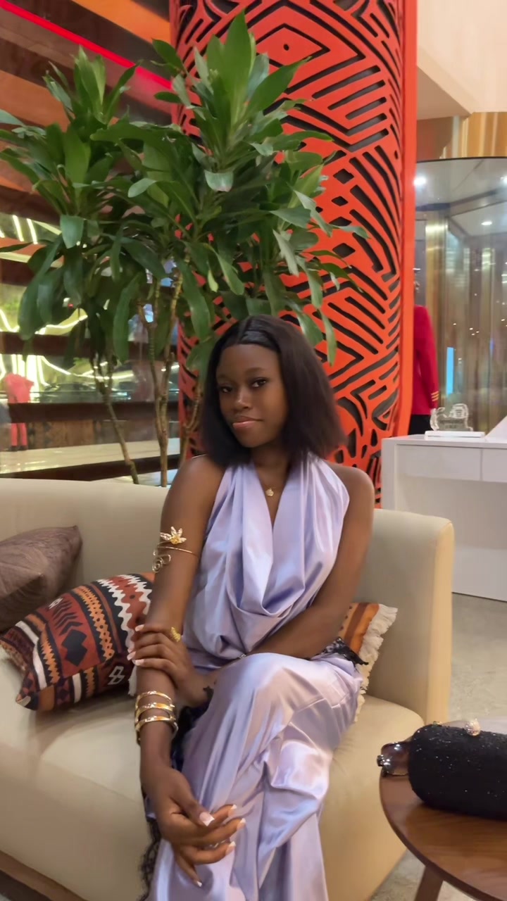 @LADY FSK 🇸🇱