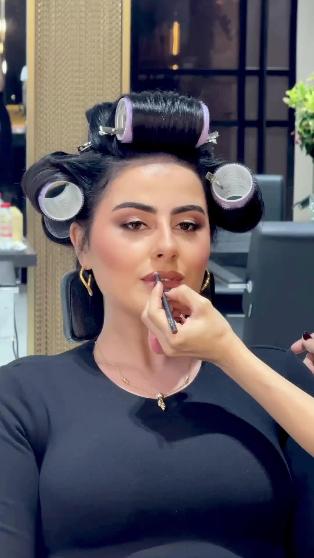@Laloge_uae
