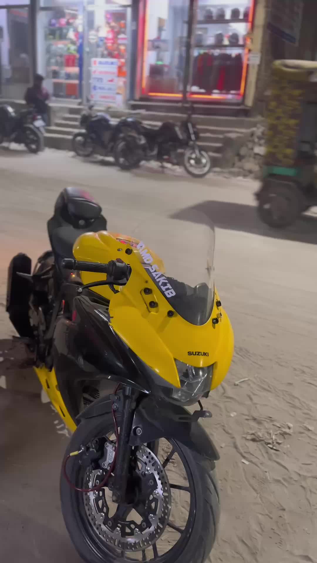 @simple_biker89