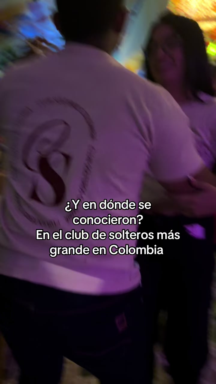 @Club solteros Colombia
