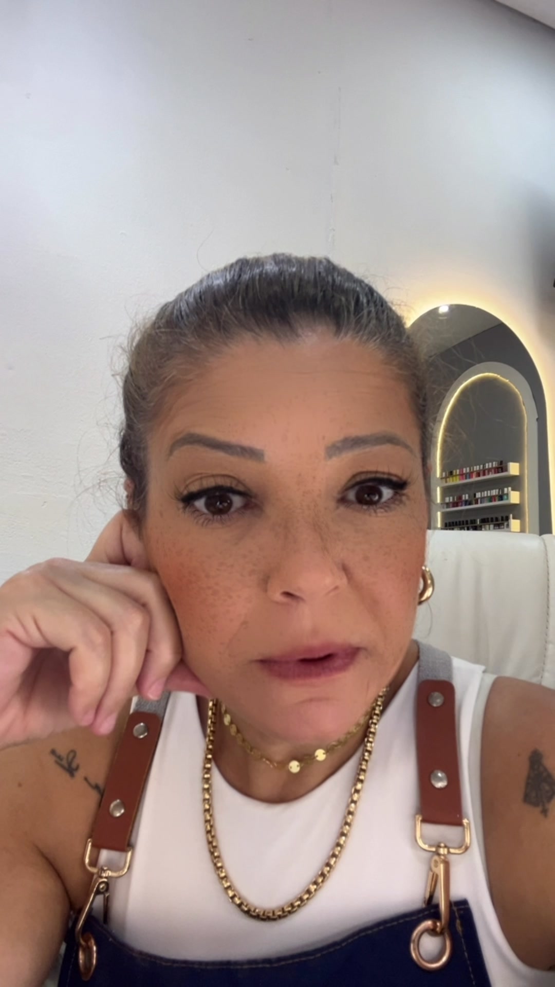 @Leninha AlvesArretada da unha
