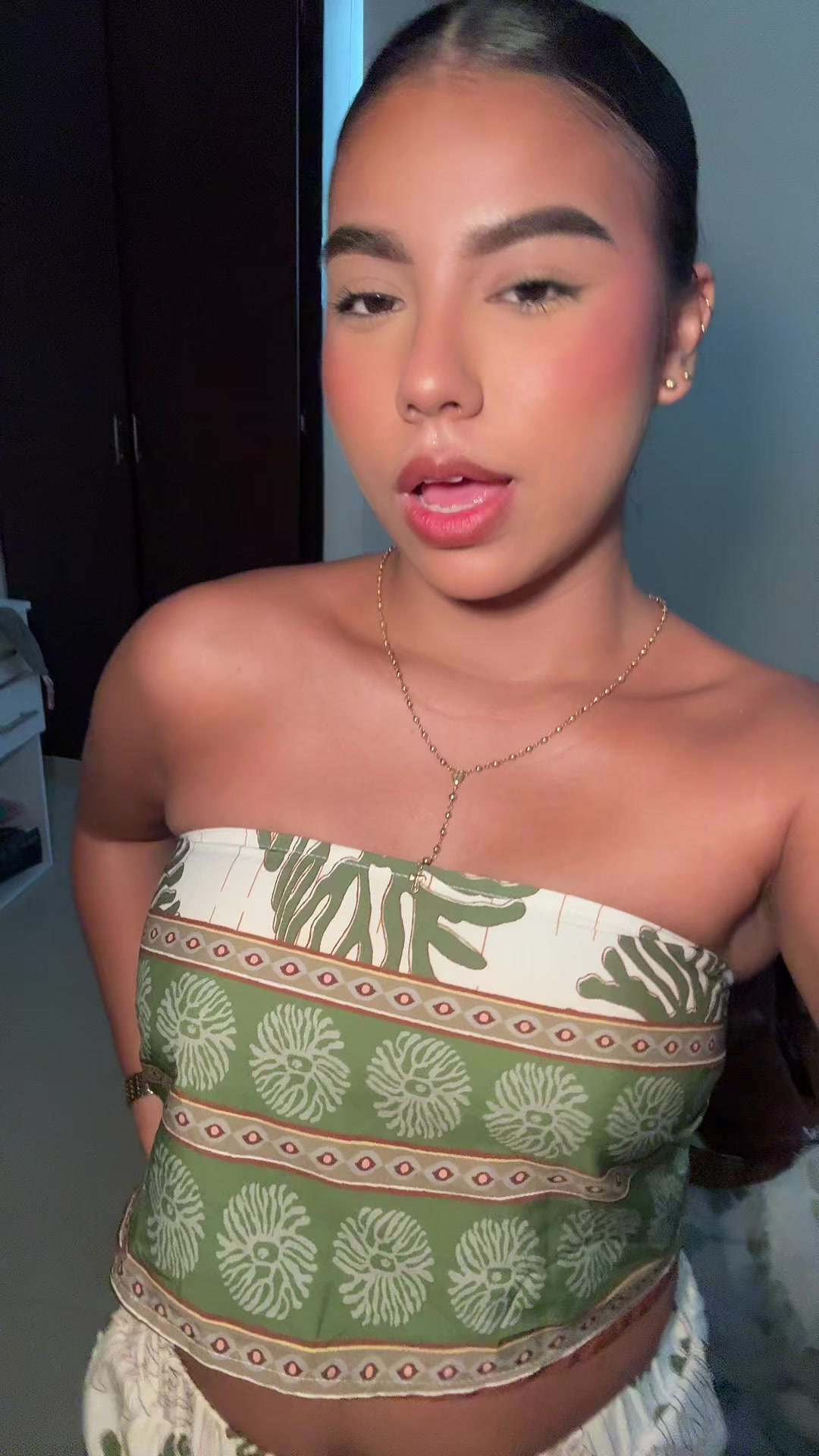 @isalopp