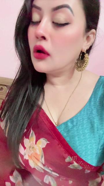 @Roohi