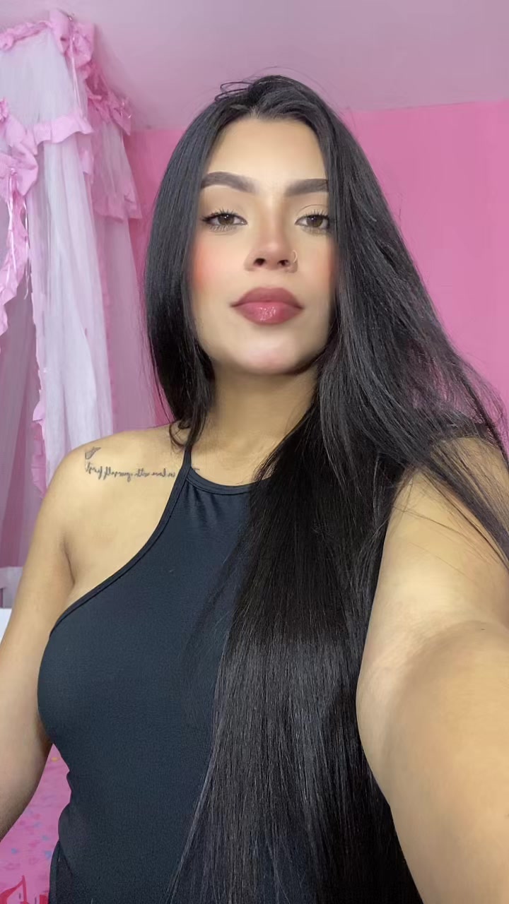 @lau 🫦