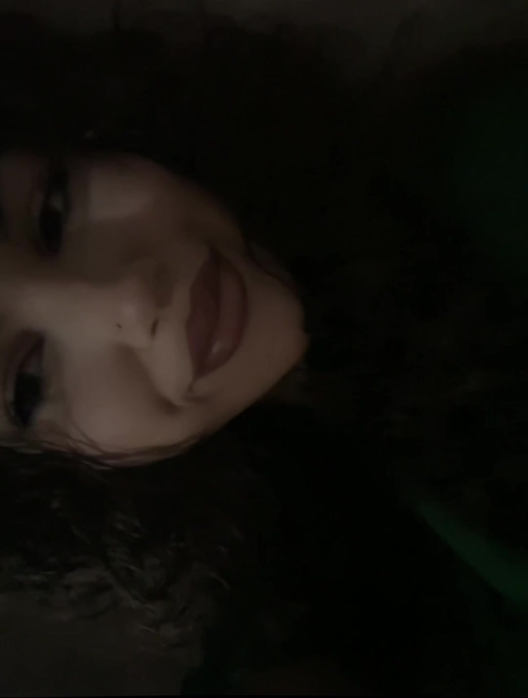 @✭