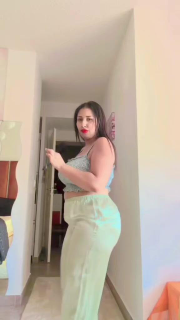 @Nahla11