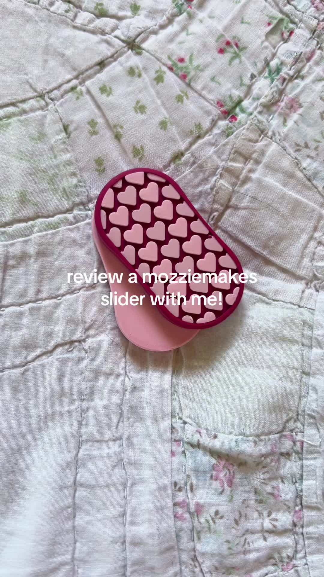 @amimi fidgets (*´꒳`*)