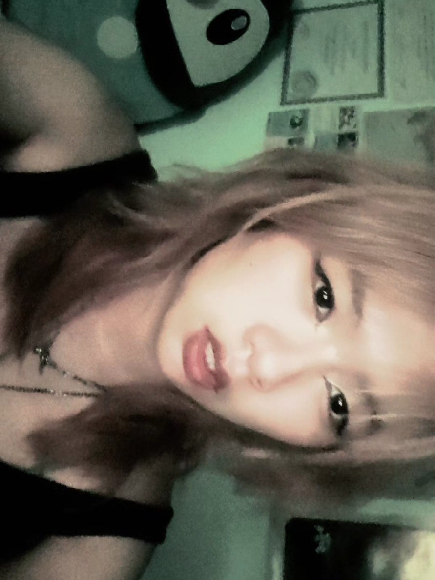 @(ゝ&omega;・&acute;★)
