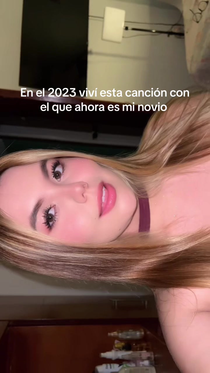 @Tati🦋