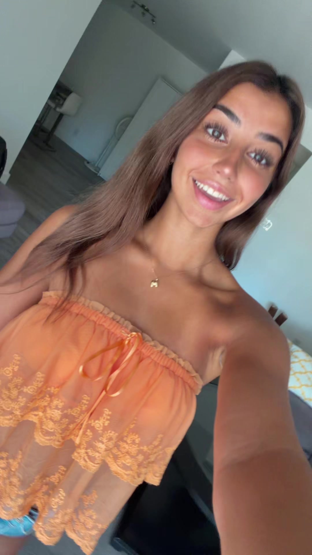 @yourfavvvbrunetteeee