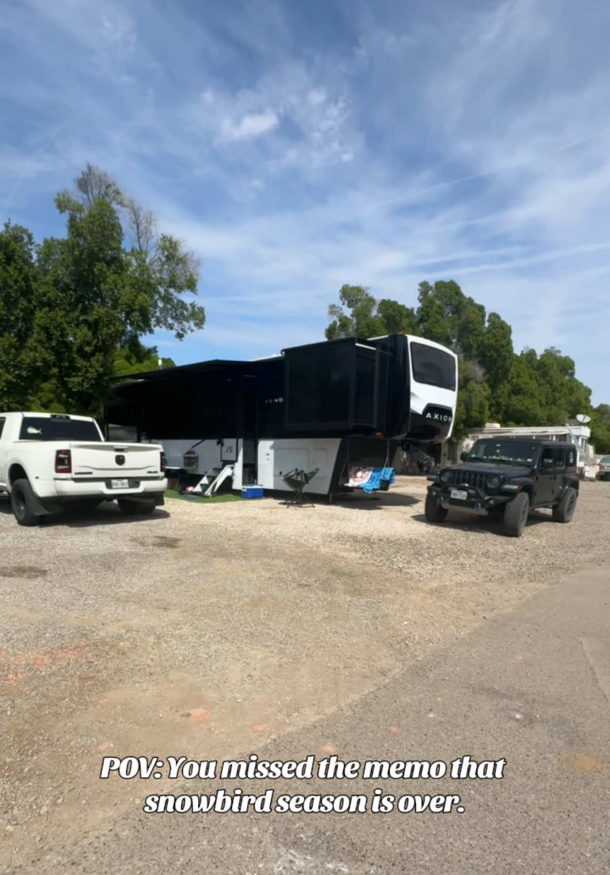 @WanderLawings | RV Life