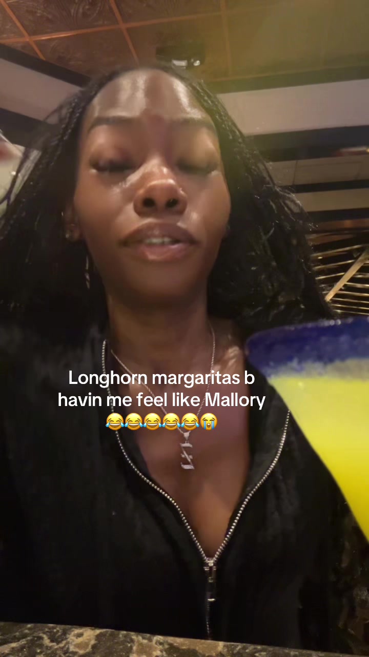 @not who u think