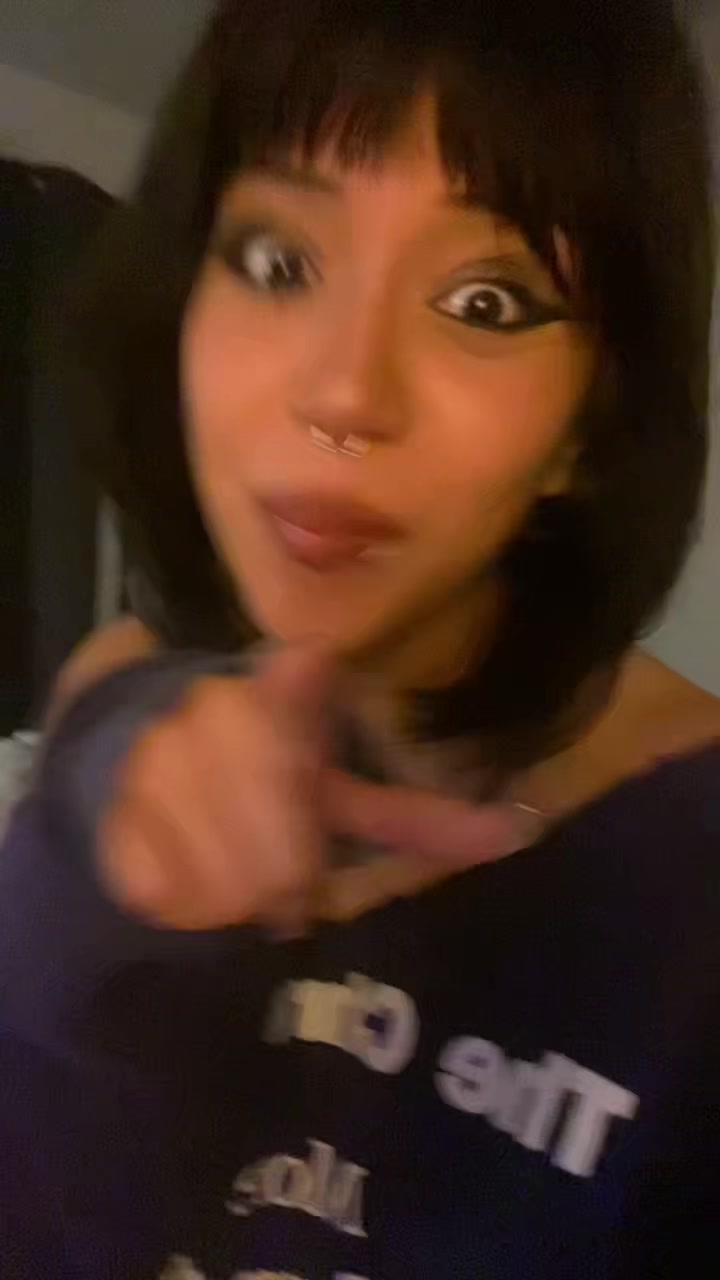 @floating_tangerine