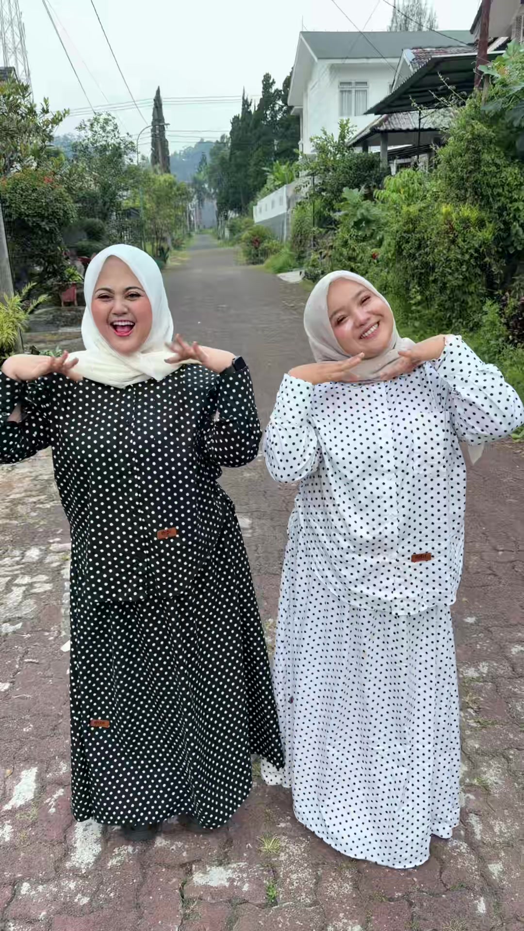 @dindafirtiany
