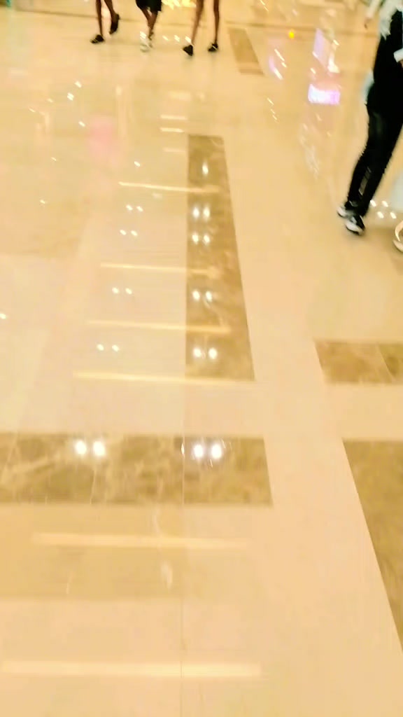 @اظہر عباس دوبئی والا 🏍️😎
