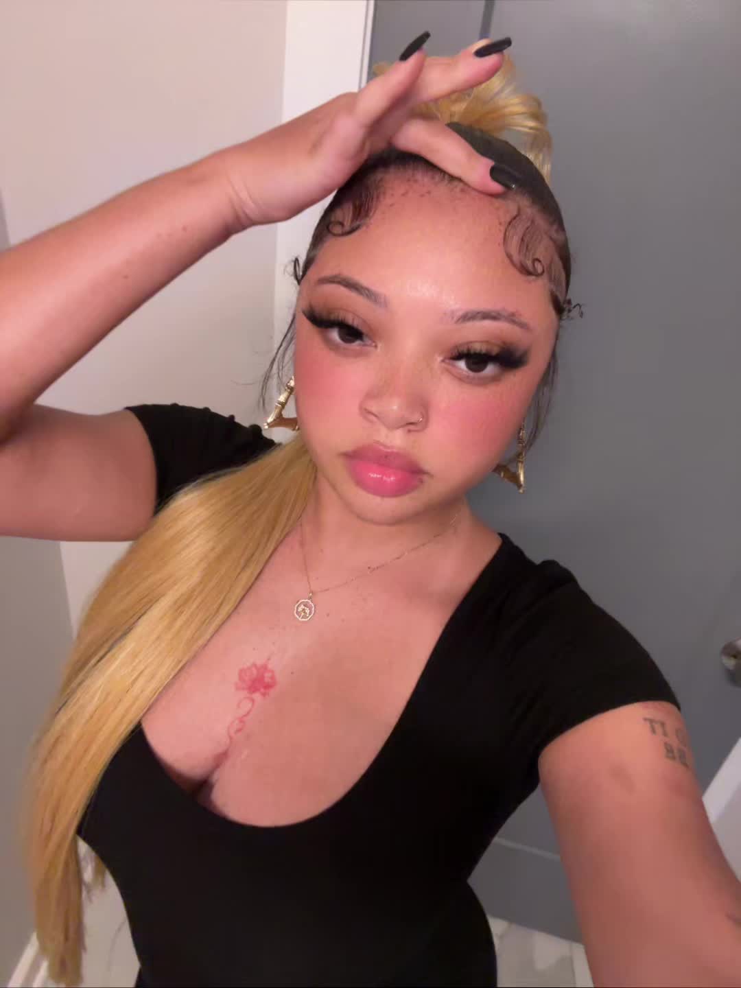 @Amber Marie โ