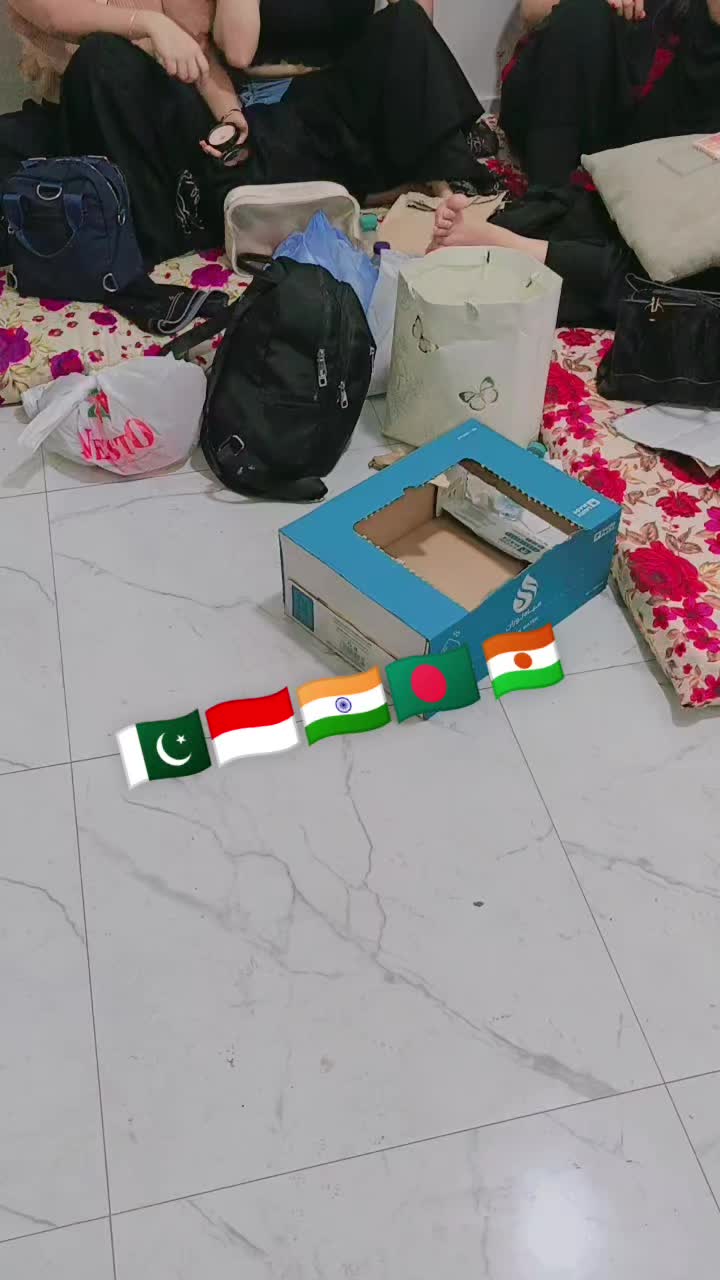 @057 292 7974