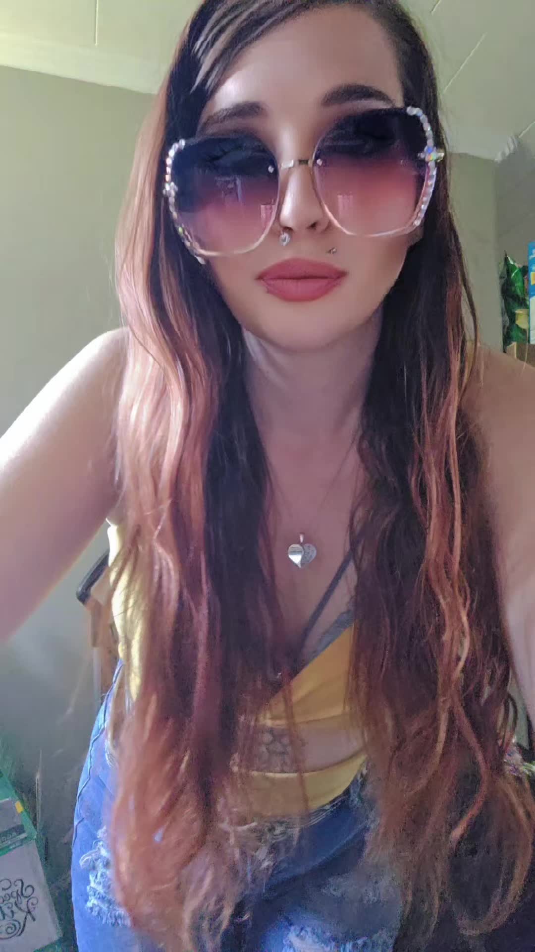 @SassySagittarius♐️🇨🇦