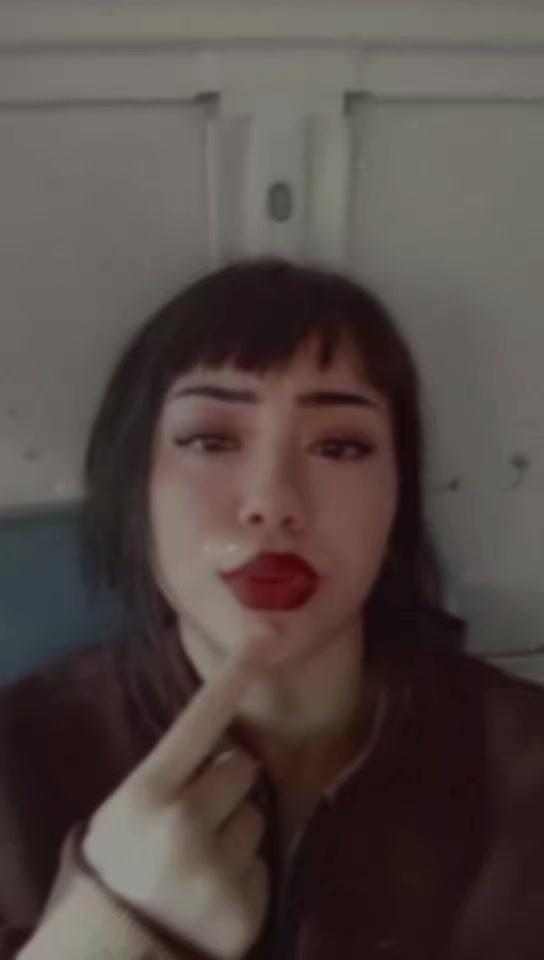 @emyy_zr0