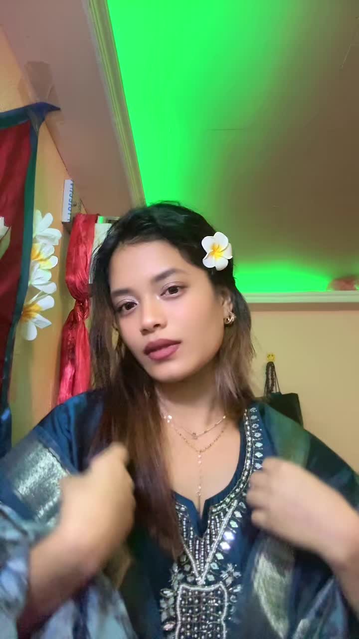 @Ashmeeee✨