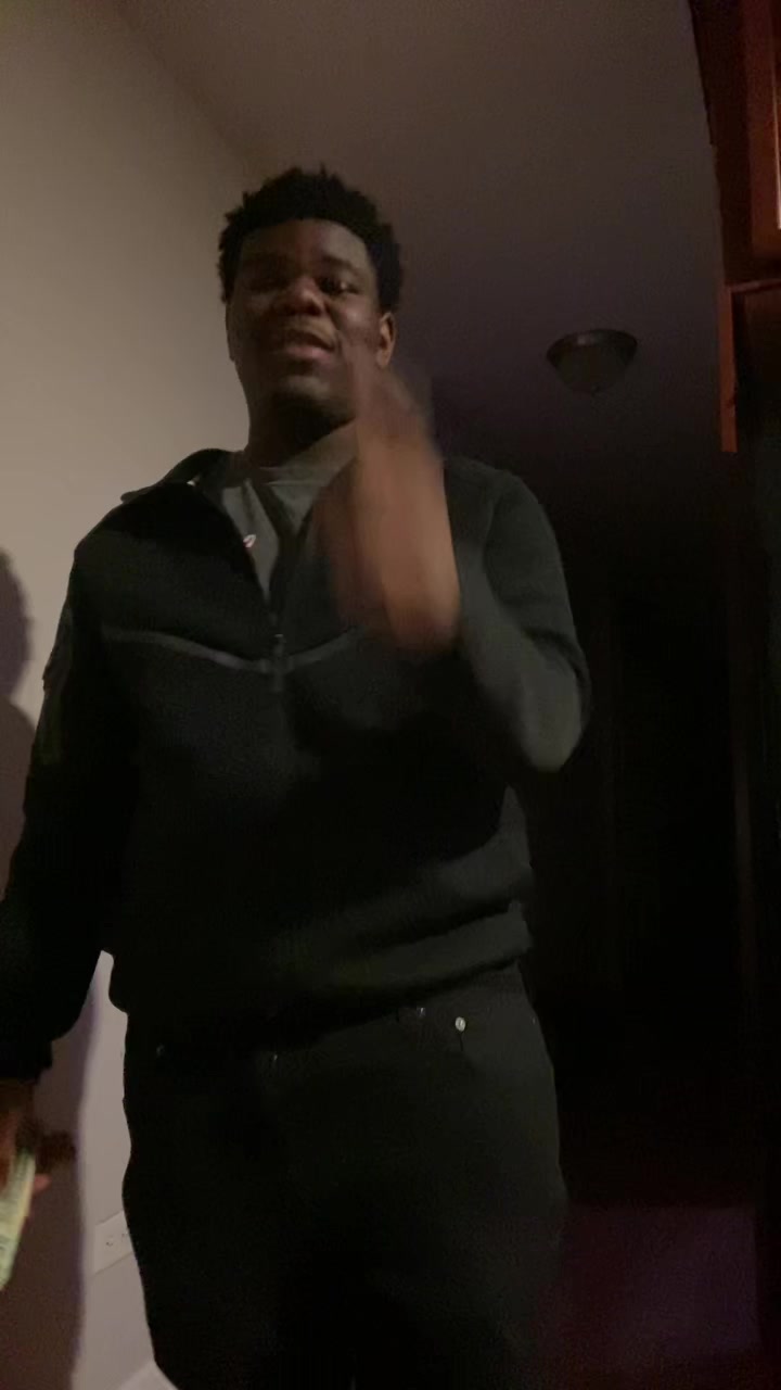 @jaylen🖤
