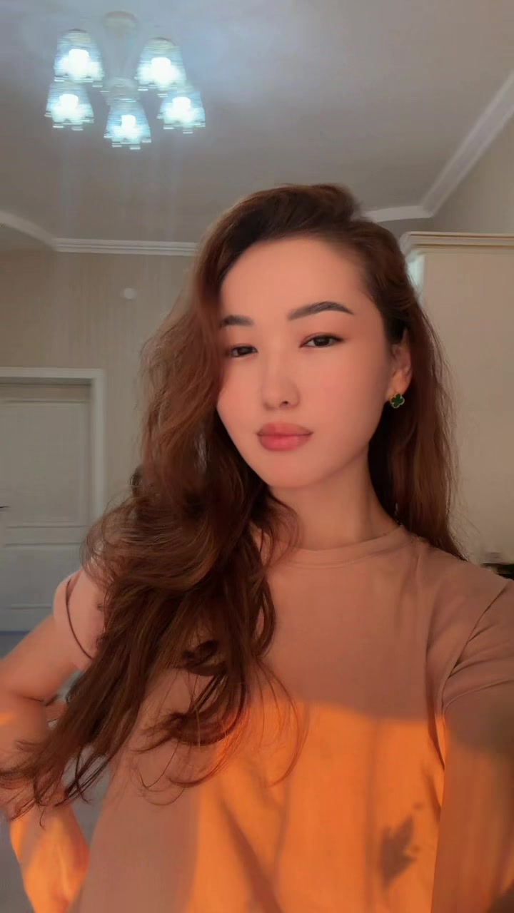 @rbnkr_e