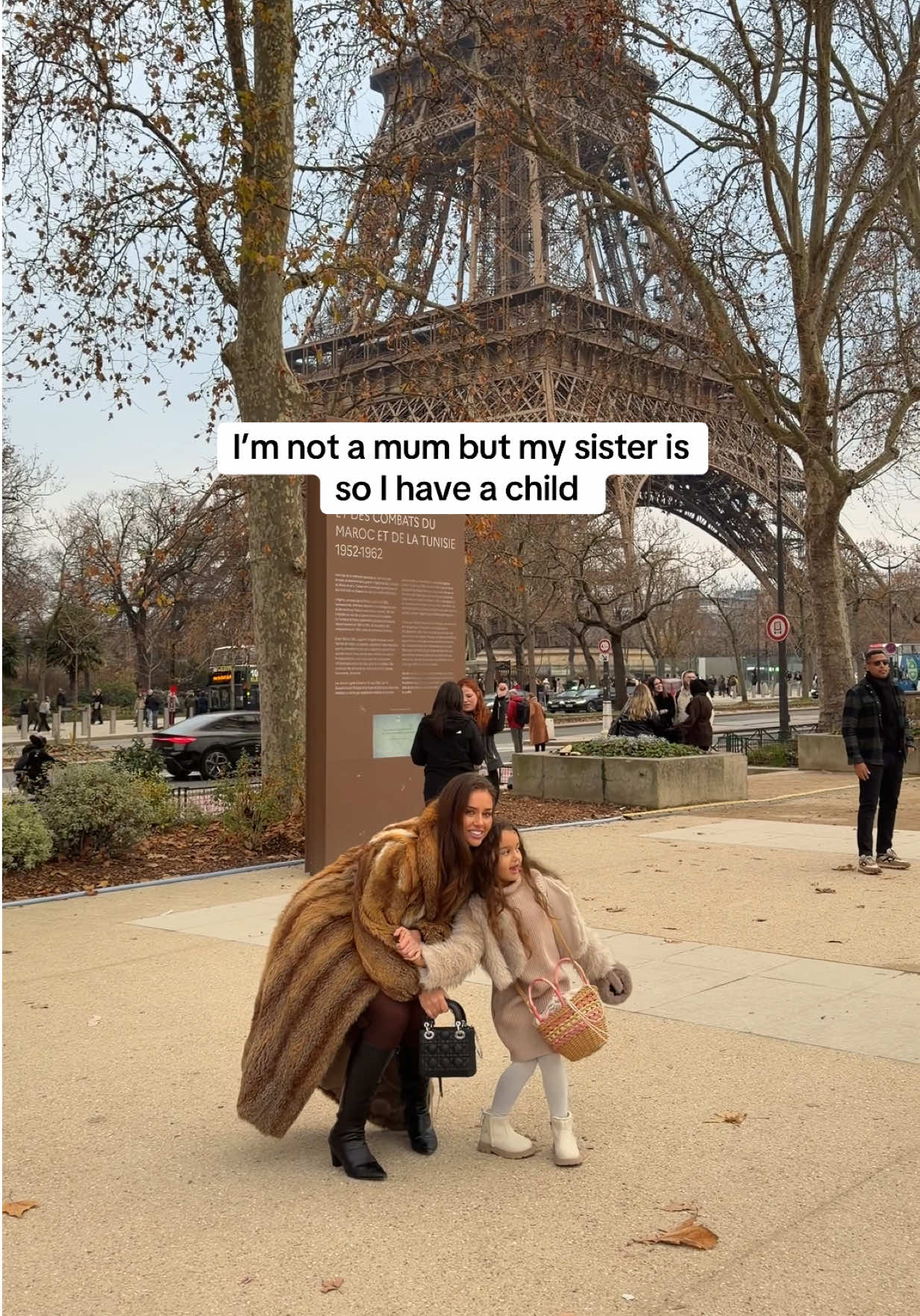 @tamousax