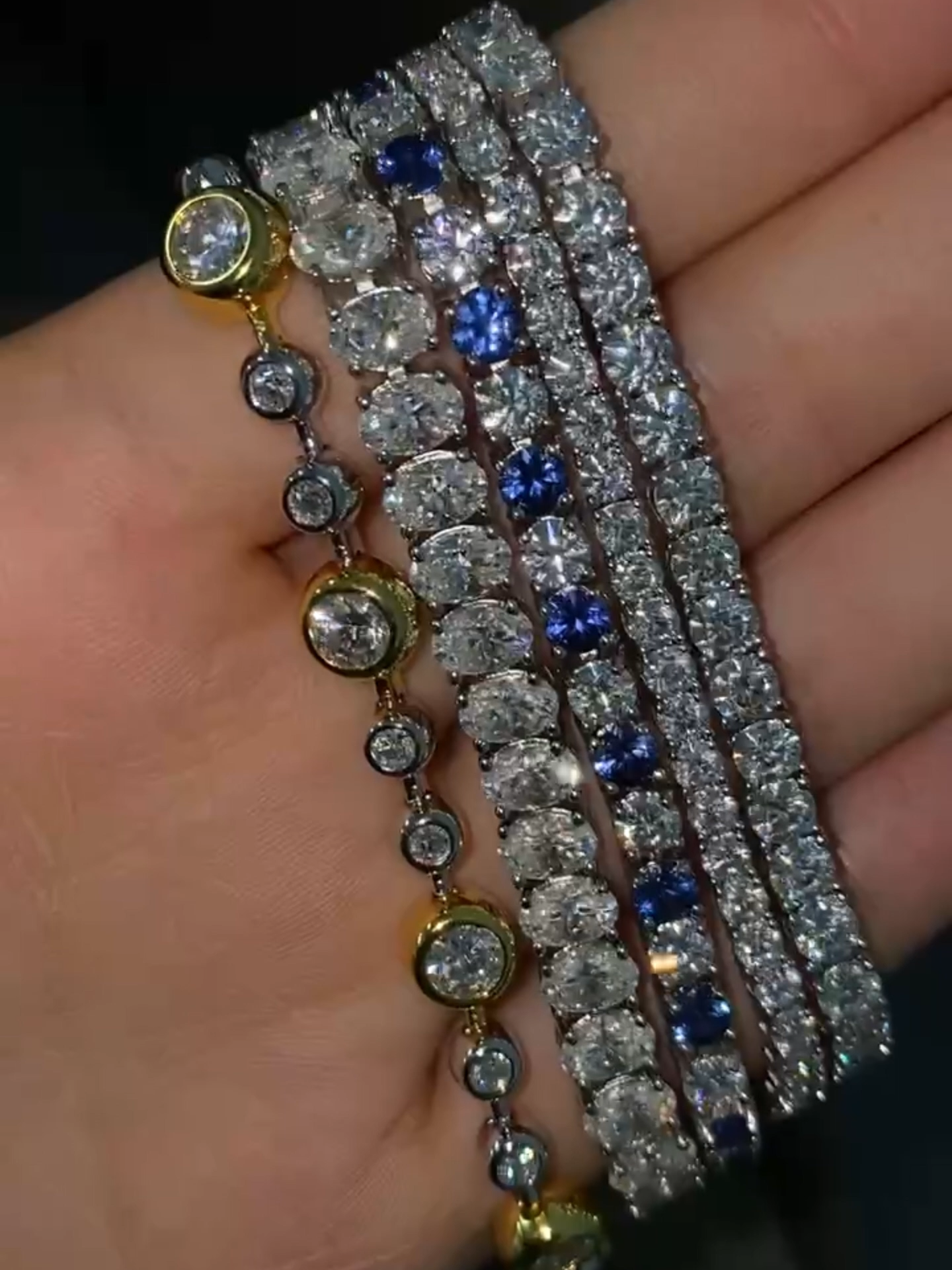@Fiovie