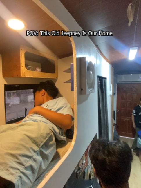 @Bahay Jeep ni Antet