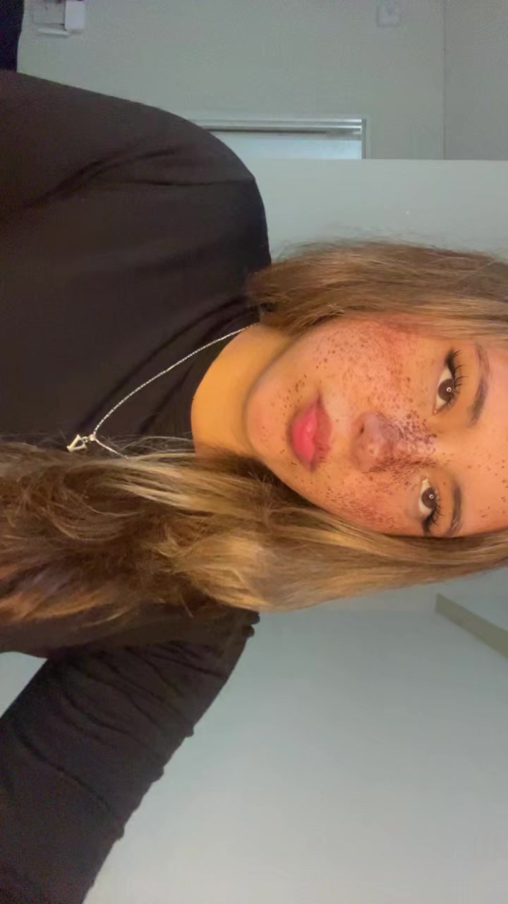 @VICTORIA