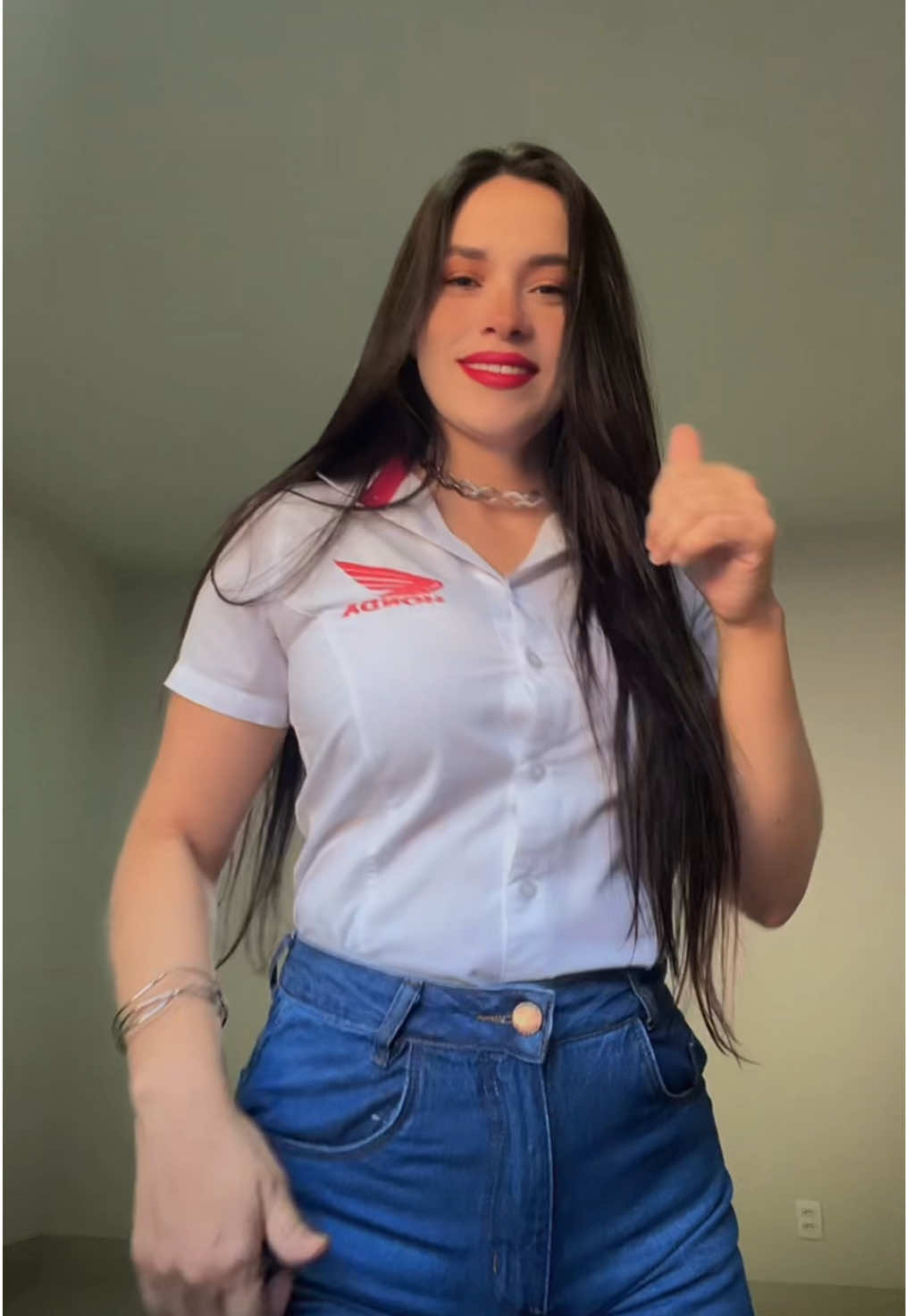 @Rosyizizhonda