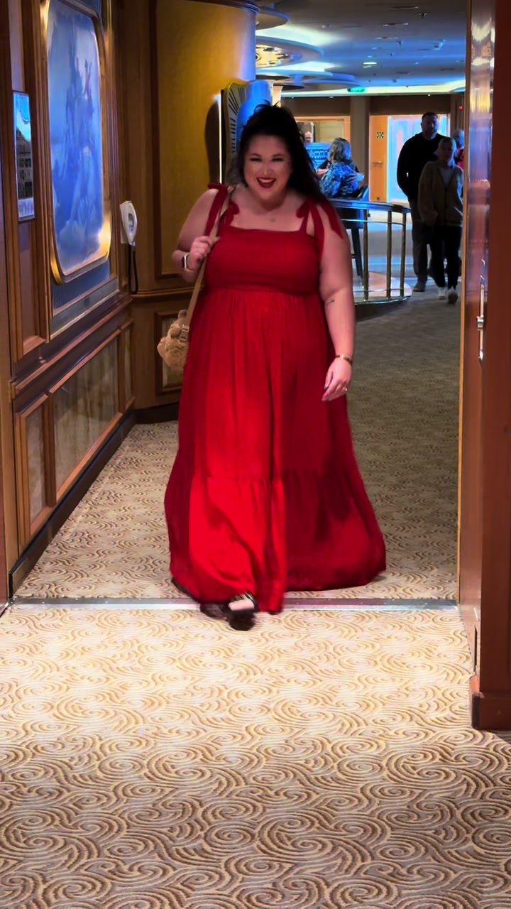 @Claire Plus Size Fashion